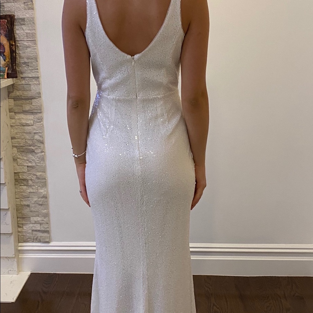 Long white dress